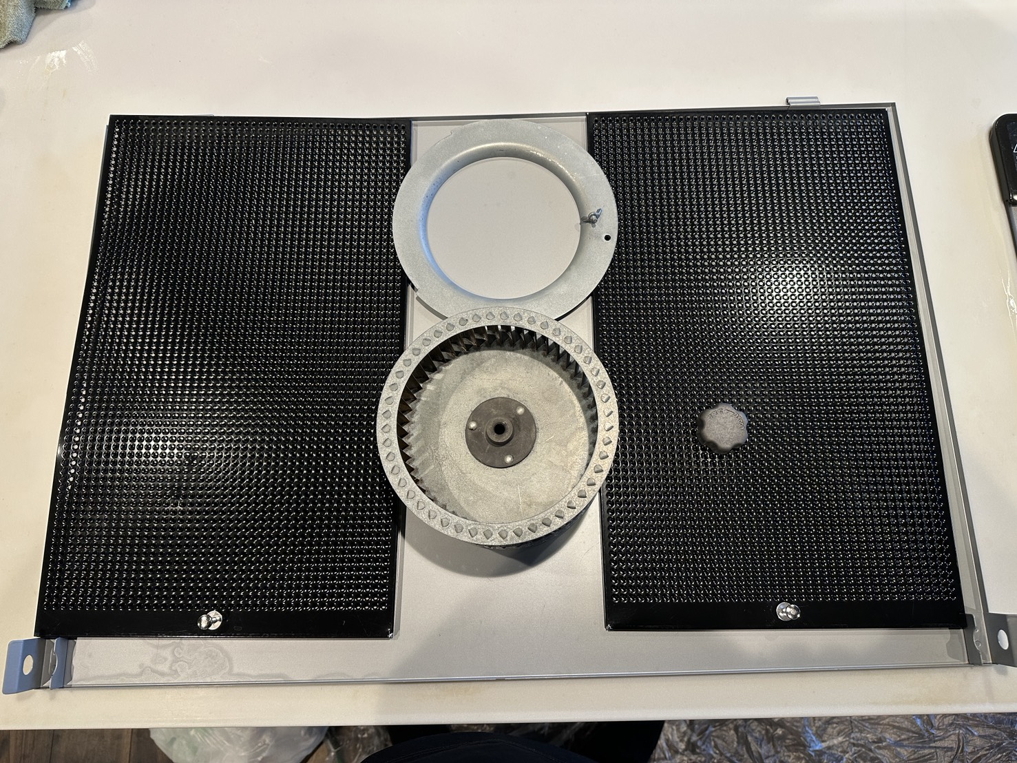 福岡県北九州市八幡西区折尾のキッチンクリーニングの作業後1