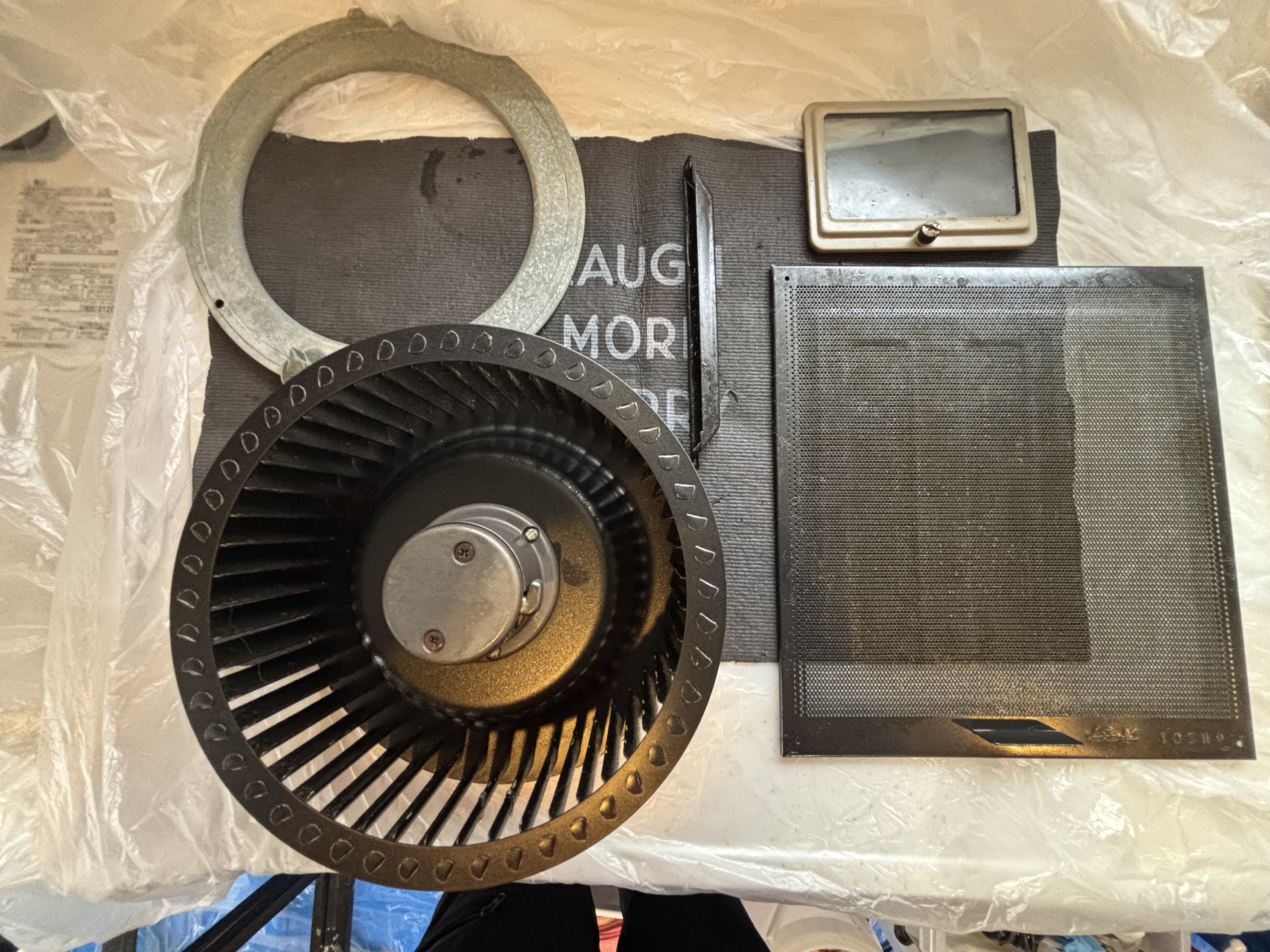 埼玉県朝霞市のレンジフードクリーニングの作業前1