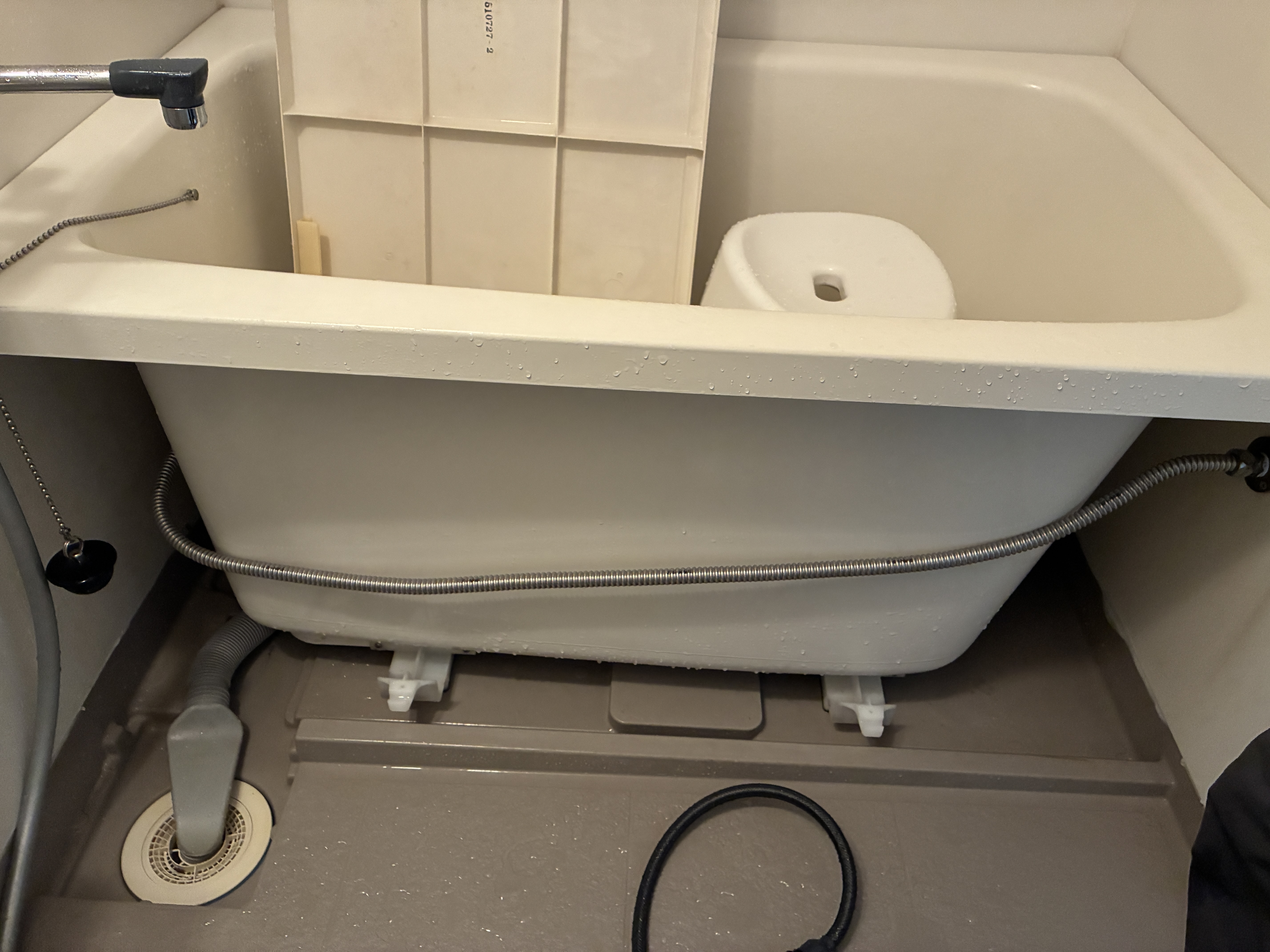 愛知県名古屋市千種区自由が丘の浴室・お風呂クリーニングの作業後2