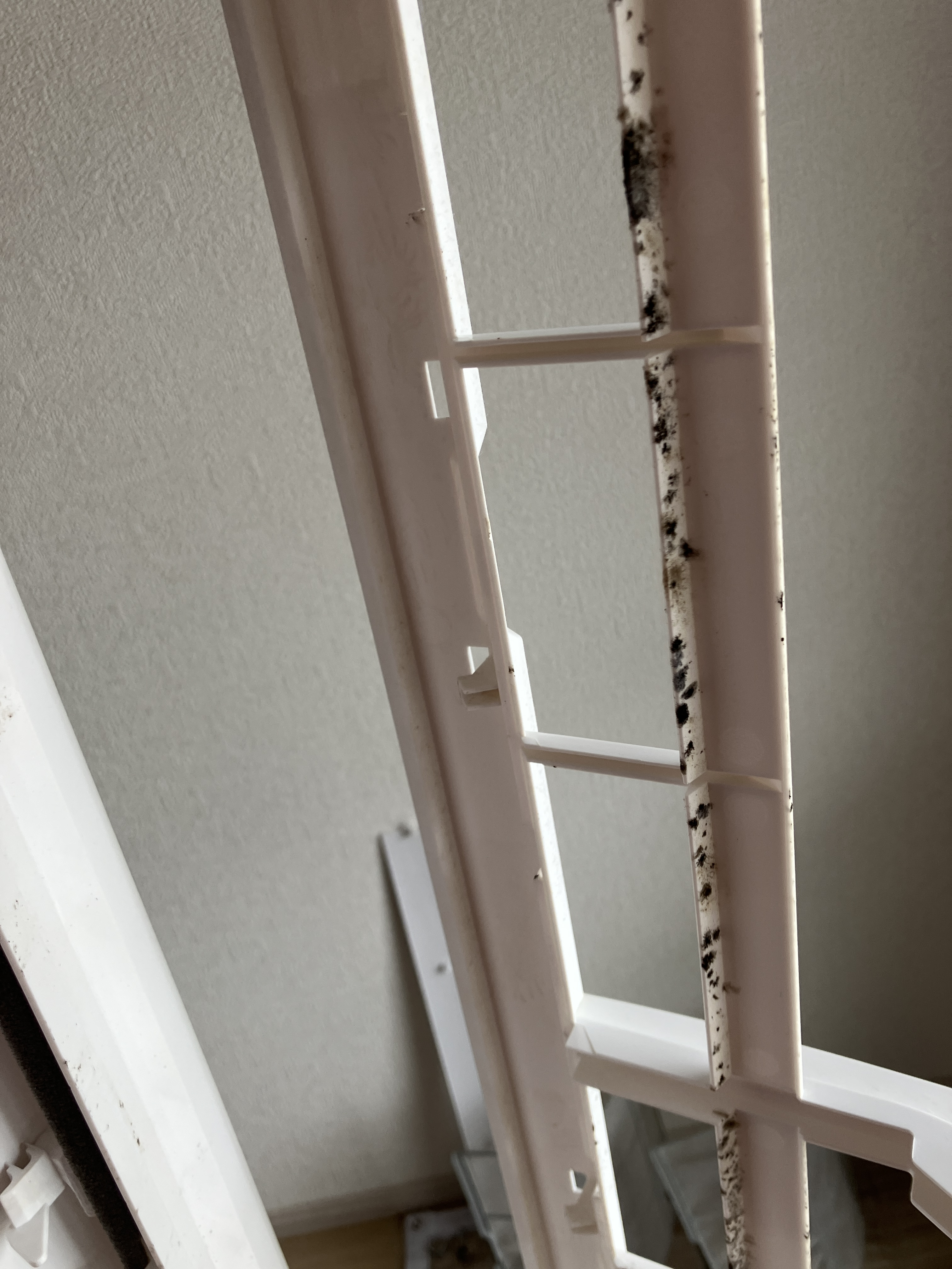 宮城県仙台市青葉区の壁掛けエアコンの作業前2