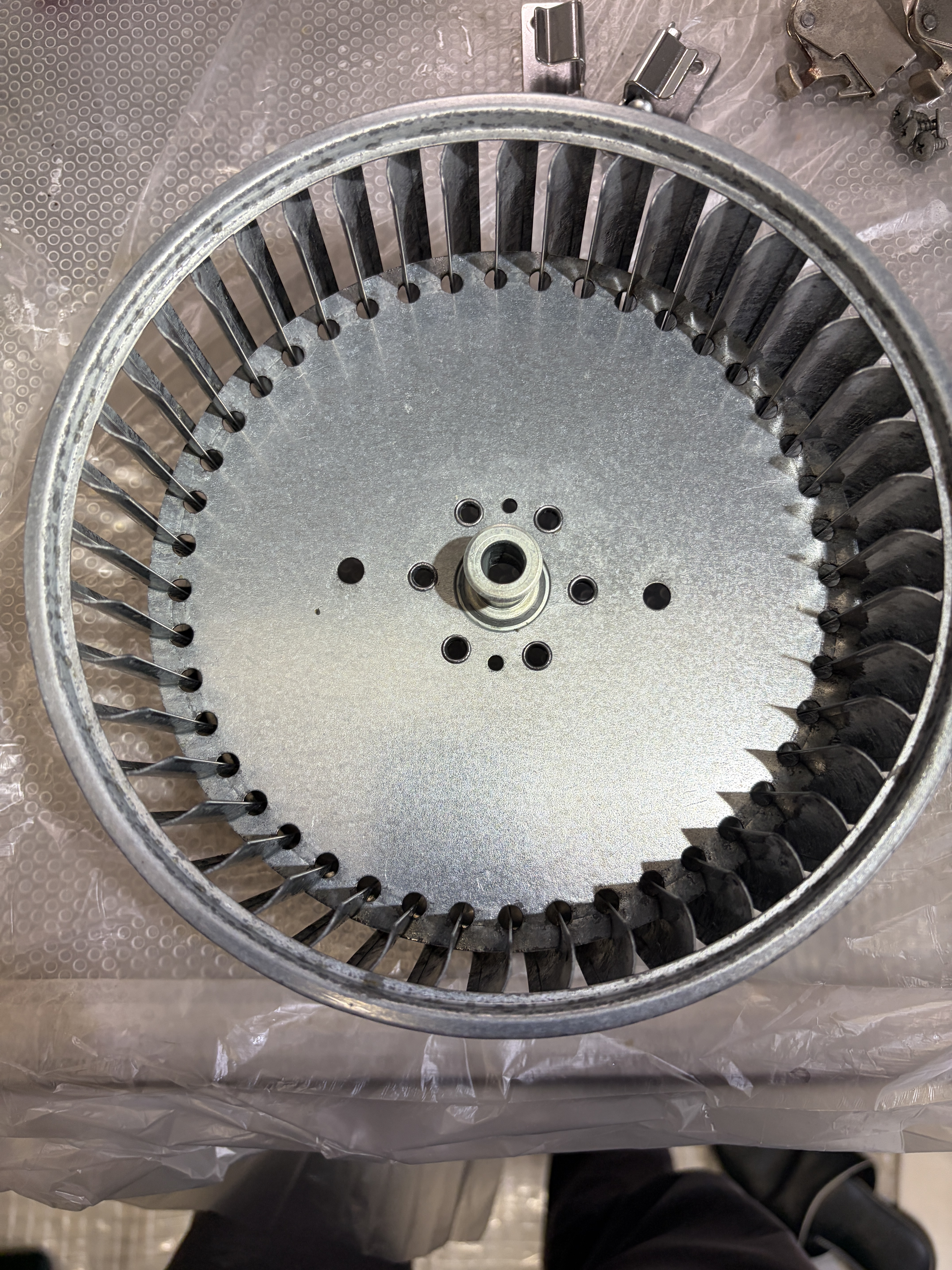 福岡県福岡市博多区のレンジフードクリーニングの作業後1