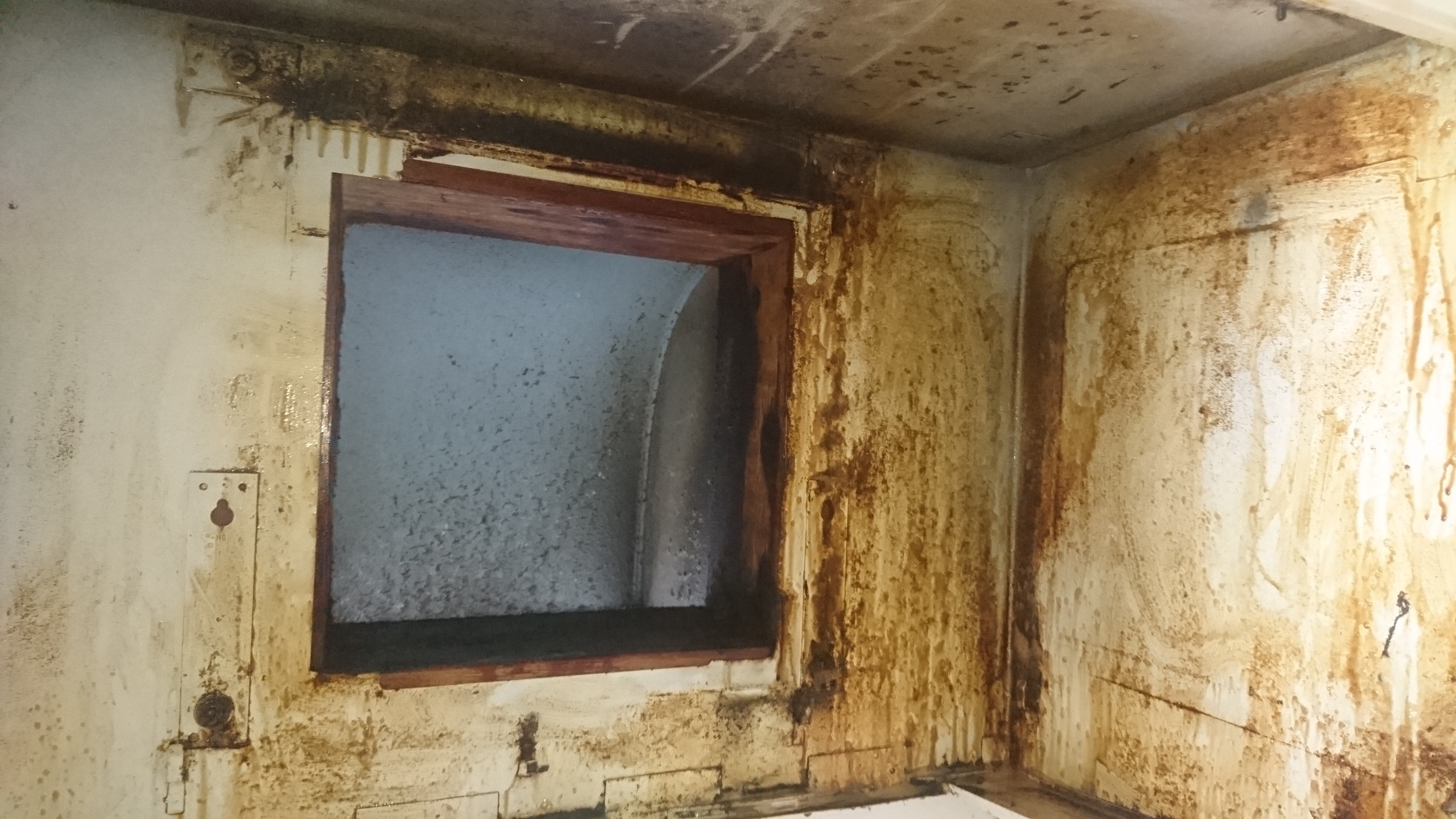 東京都東大和市のレンジフードクリーニングの作業前1