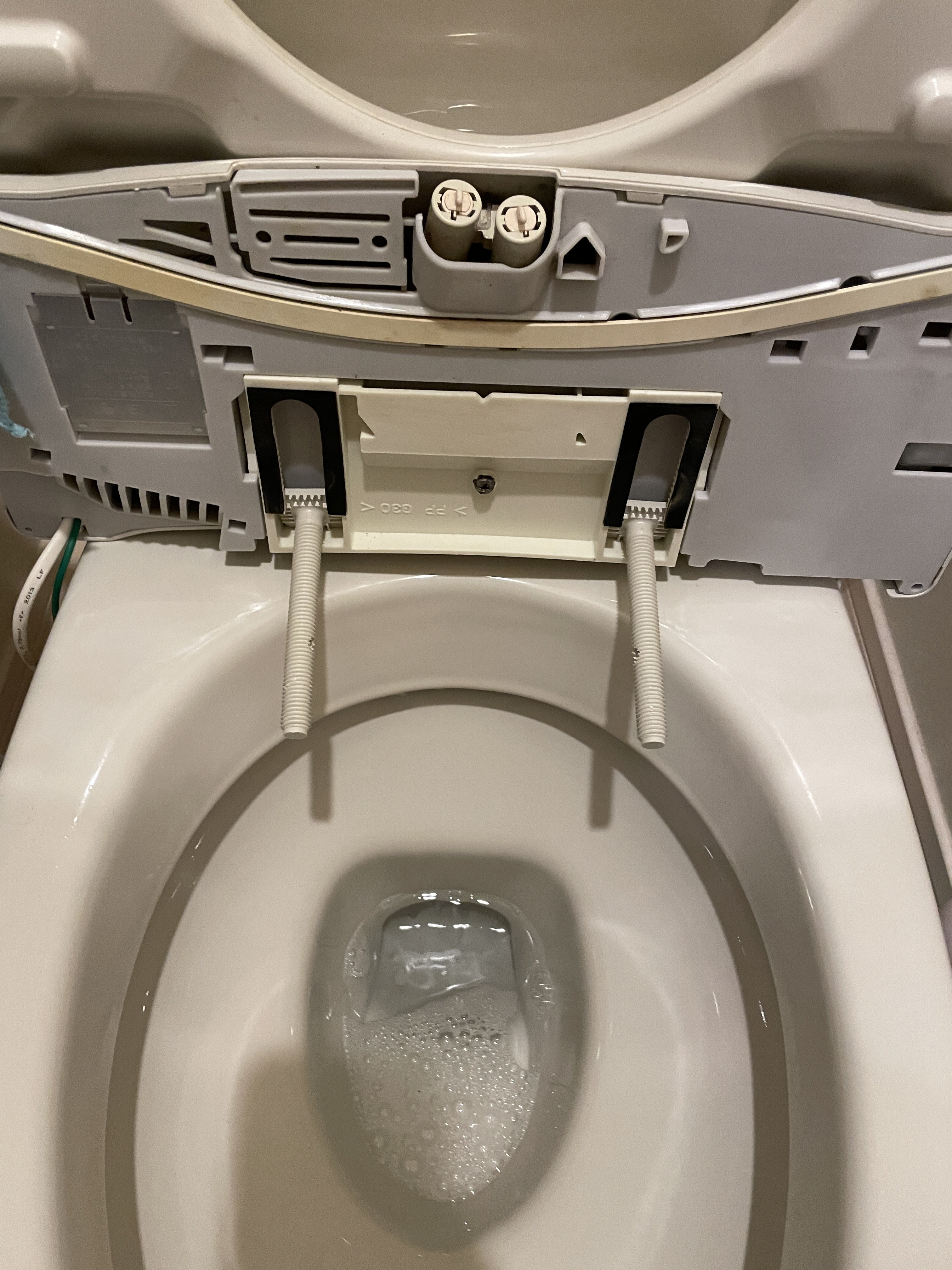 神奈川県横浜市西区のトイレクリーニングの作業後1