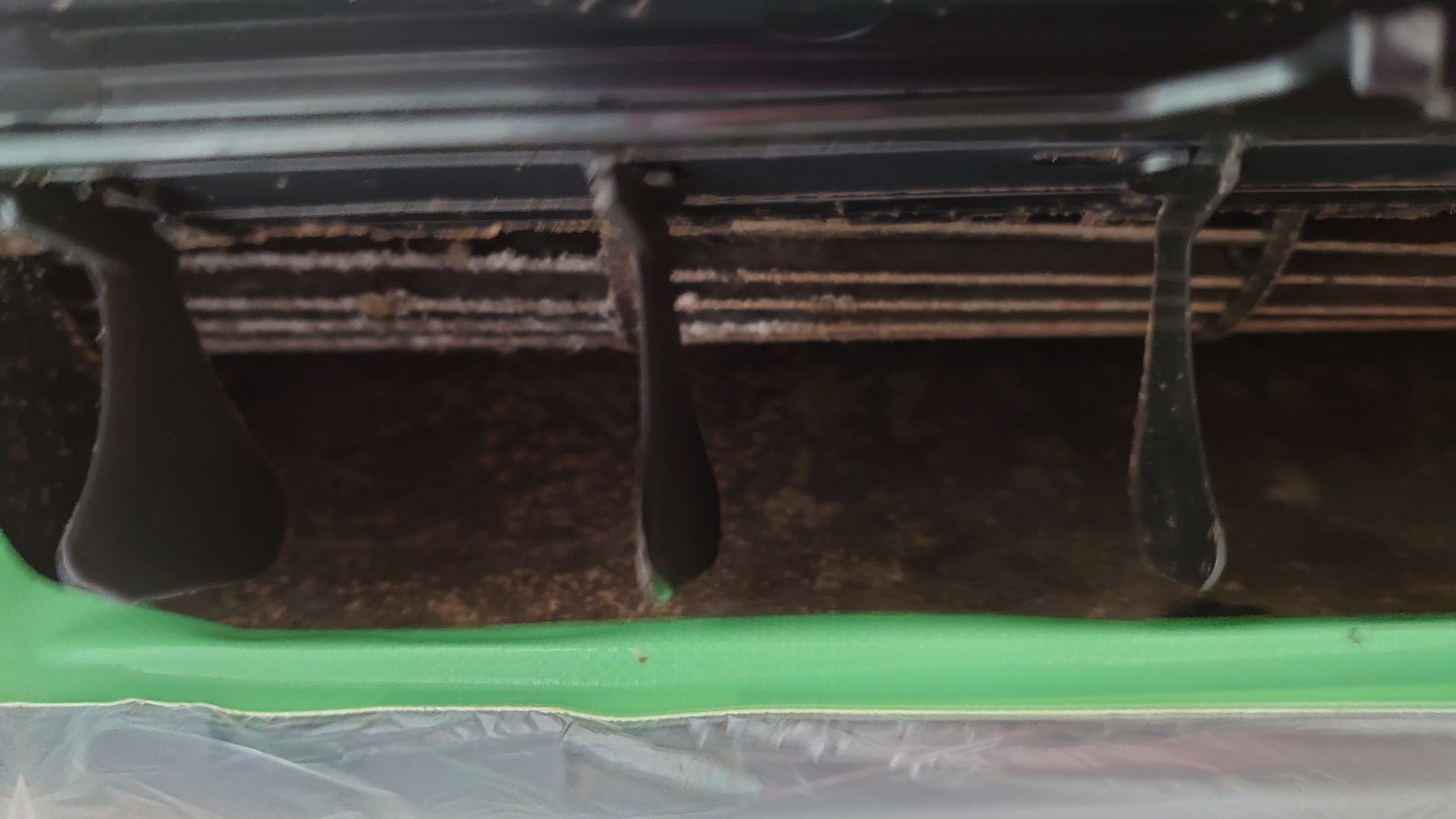 東京都小金井市の壁掛けエアコンの作業前1