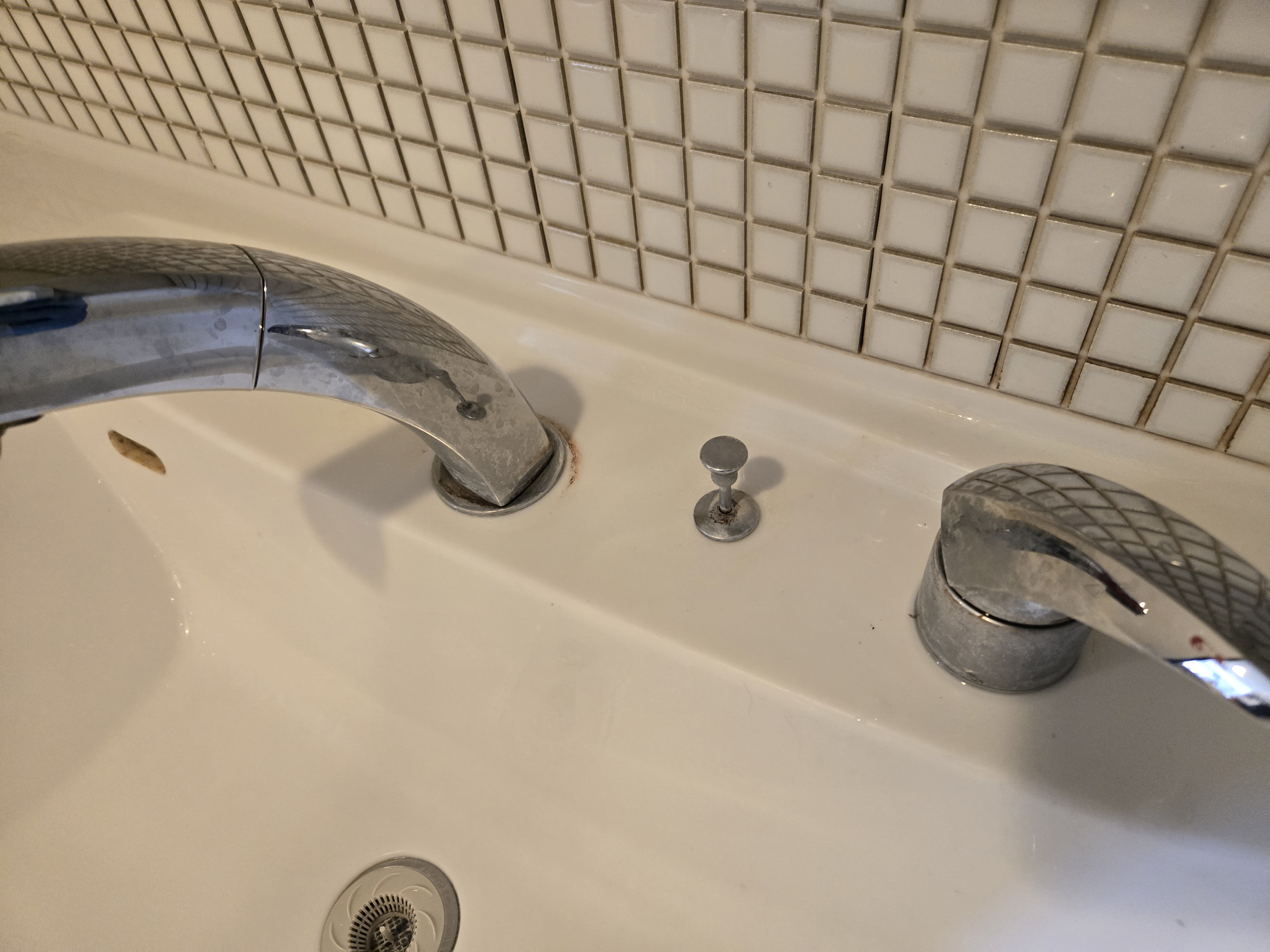 東京都小平市のトイレクリーニングの作業前3