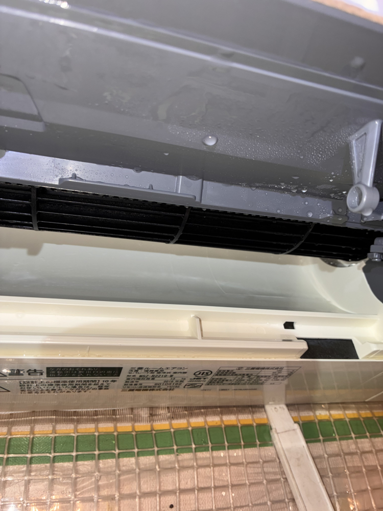 埼玉県入間郡三芳町三芳町のお掃除機能付きエアコンの作業後1