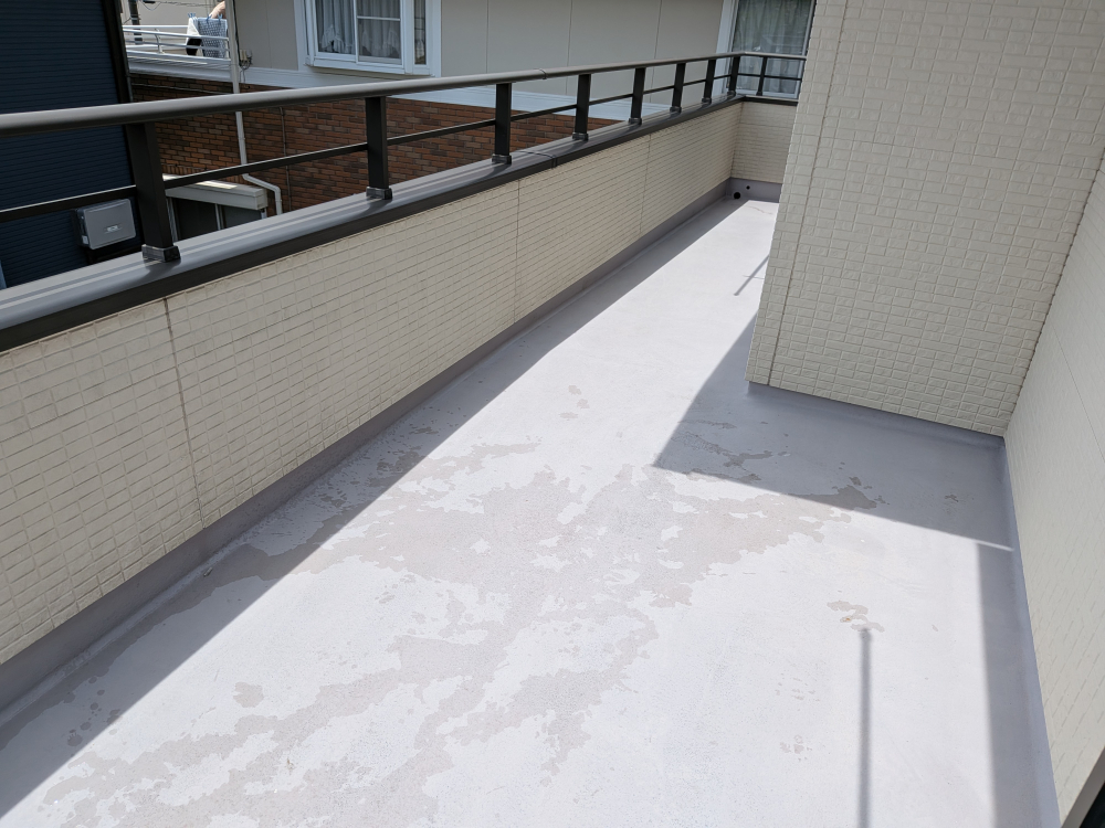 千葉県君津市のベランダ・バルコニークリーニングの作業後2