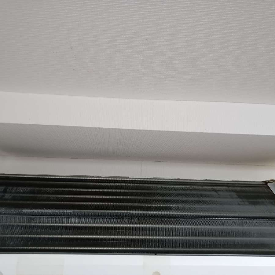 東京都江戸川区のお掃除機能付きエアコンの作業後2