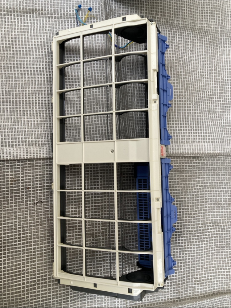 大阪府東大阪市昭和町のお掃除機能付きエアコンの作業後2
