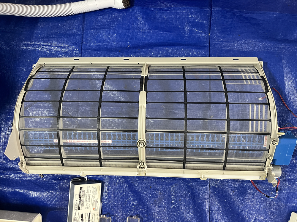 愛知県新城市のお掃除機能付きエアコンの作業後1