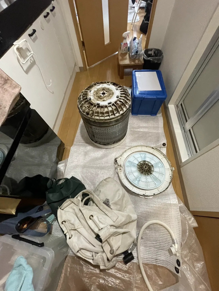 東京都品川区の洗濯機分解クリーニングの作業前1
