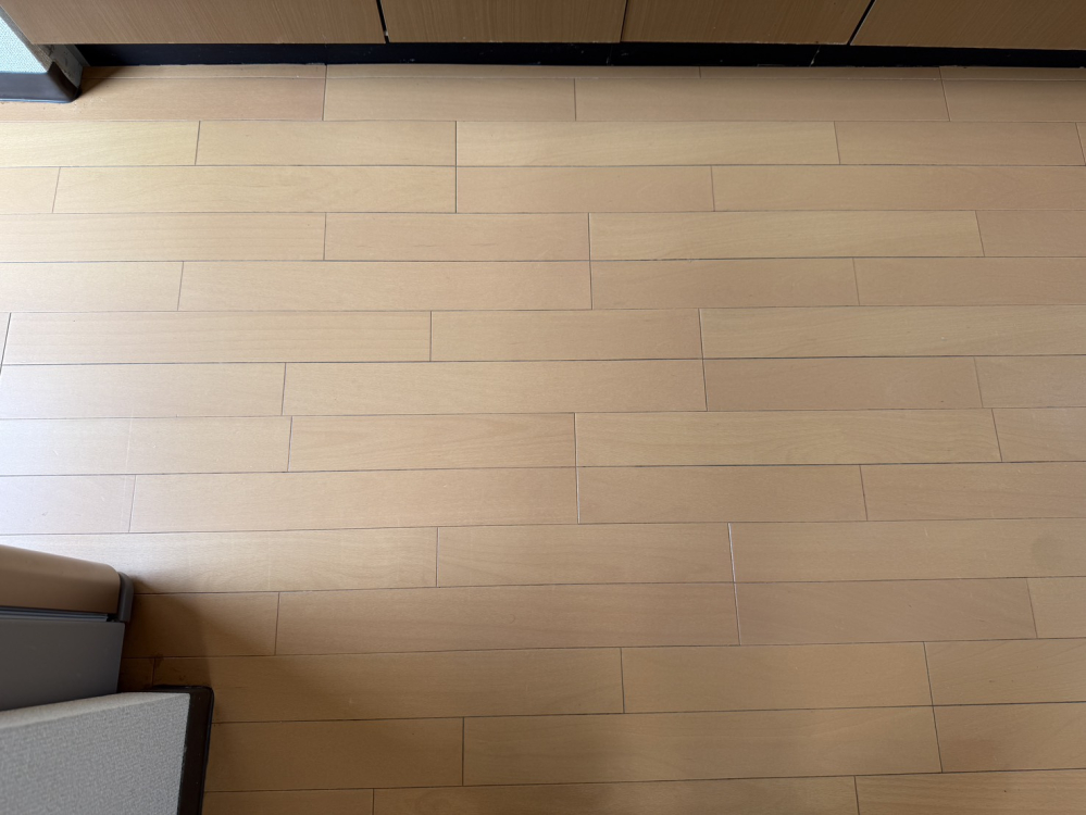 東京都葛飾区東堀切のフローリングクリーニングの作業後1