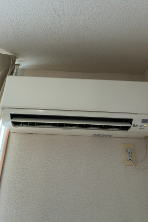 三重県四日市市ときわの壁掛けエアコンの作業後1