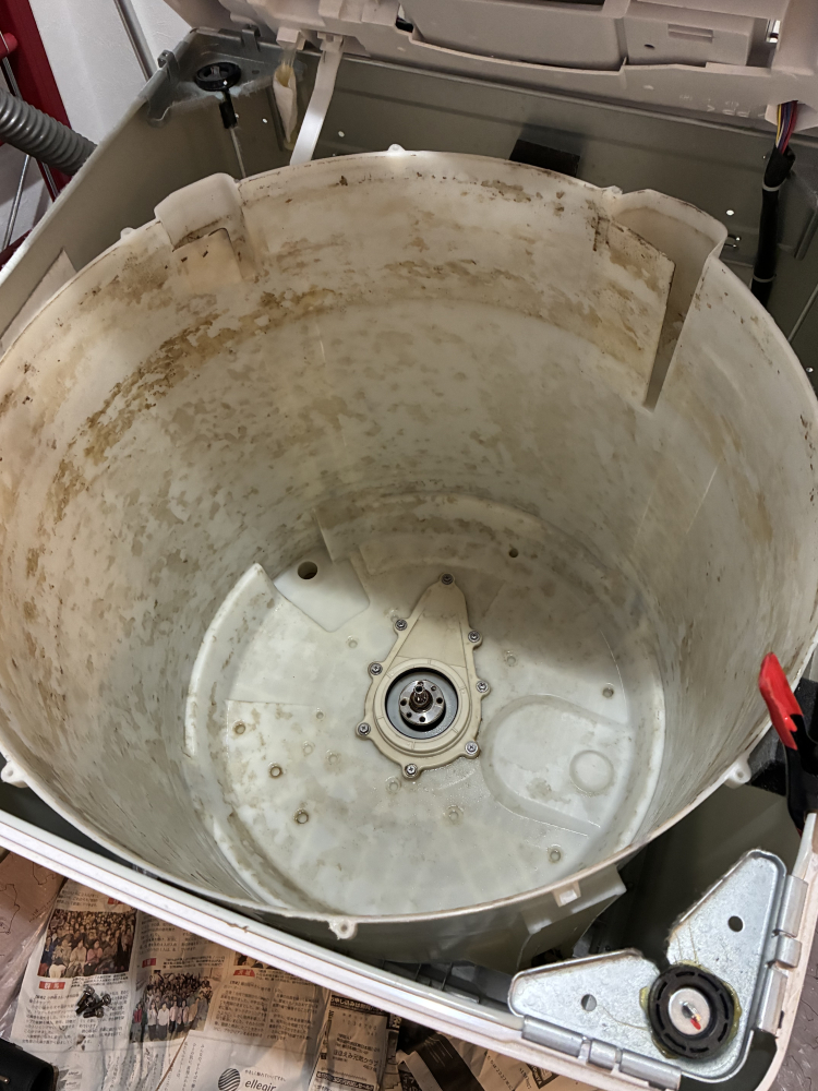 奈良県奈良市の洗濯機分解クリーニングの作業前1