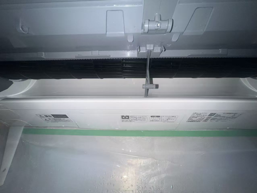 愛知県半田市南ニツ坂町のお掃除機能付きエアコンの作業後1