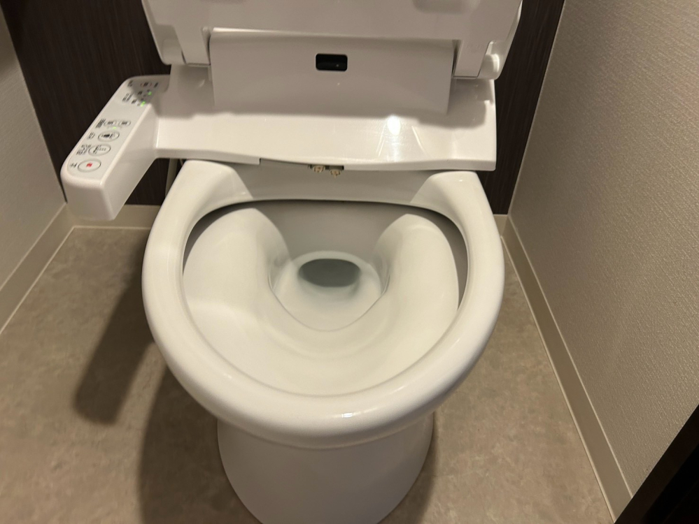 神奈川県横浜市鶴見区潮田町のトイレクリーニングの作業後3