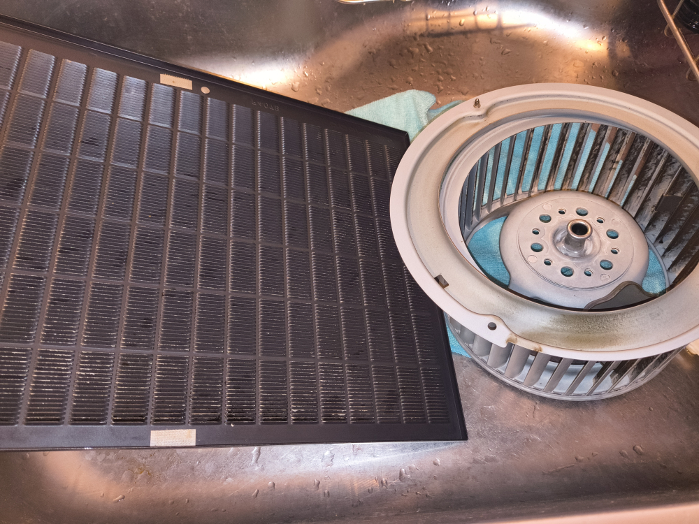 埼玉県さいたま市浦和区のレンジフードクリーニングの作業前1