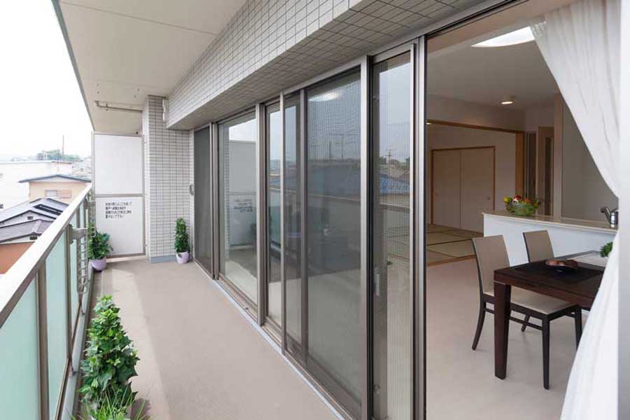 窓・ベランダ回り