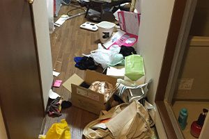ケース④ ファミリー（2LDK）・中度ゴミ屋敷の画像