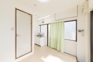 ケース② 築25年 戸建て中古物件/4LDK(約90㎡)の画像