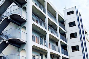 ケース⑨ 築40年 相続マンション（2DK・約55㎡）の画像