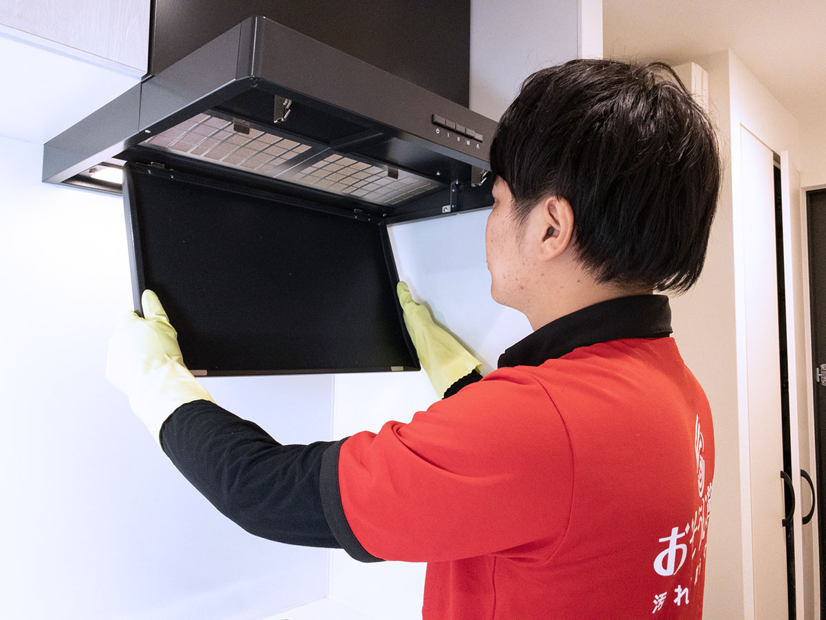 なぜレンジフードの清掃をした方がいいのか