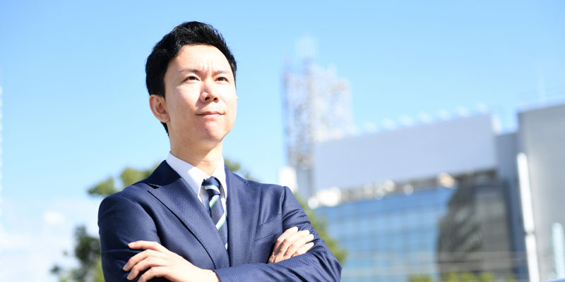 脱サラに適した年齢とは？20代・30代・40代・50代〜定年それぞれの年代での脱サラのメリット・デメリットを解説