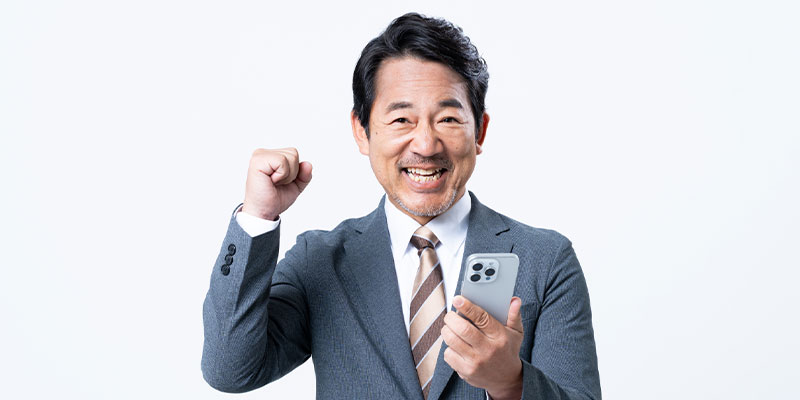 早期退職〜セカンドキャリアを築くにはSNSの活用が必須｜第二の人生を輝かせるSNSの活用術