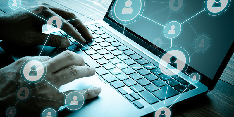 早期退職〜セカンドキャリアを築くにはSNSの活用が必須｜第二の人生を輝かせるSNSの活用術